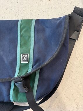 Crumpler Messenger Bag - Blue/Green/Orange